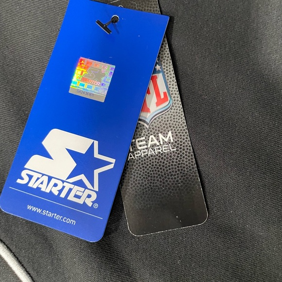 Las Vegas Raiders Starter Men’s Hockey Style Hoodie Retails For $125 - Picture 7 of 15